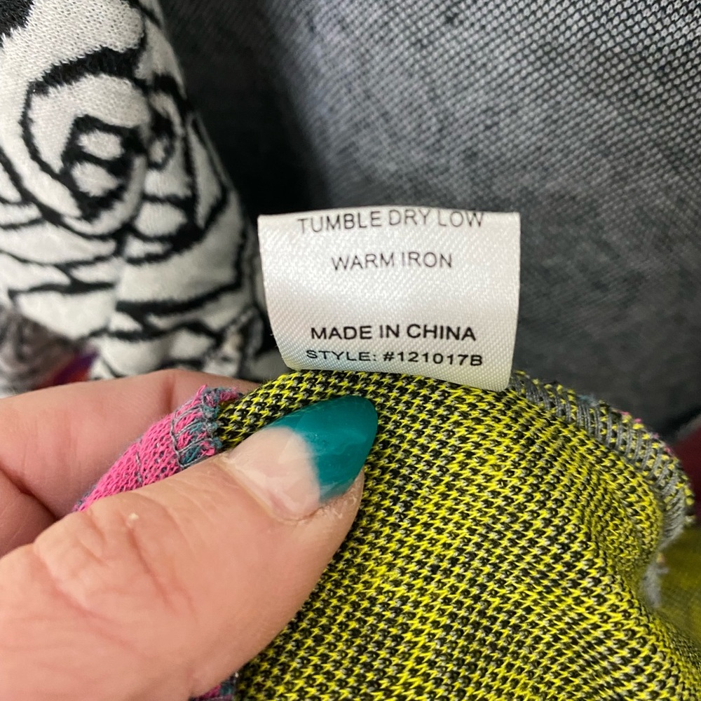 Aunt Wanda Quilted Patch Shacket Size Large - image 6